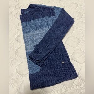 American Eagle blue patchwork sweater